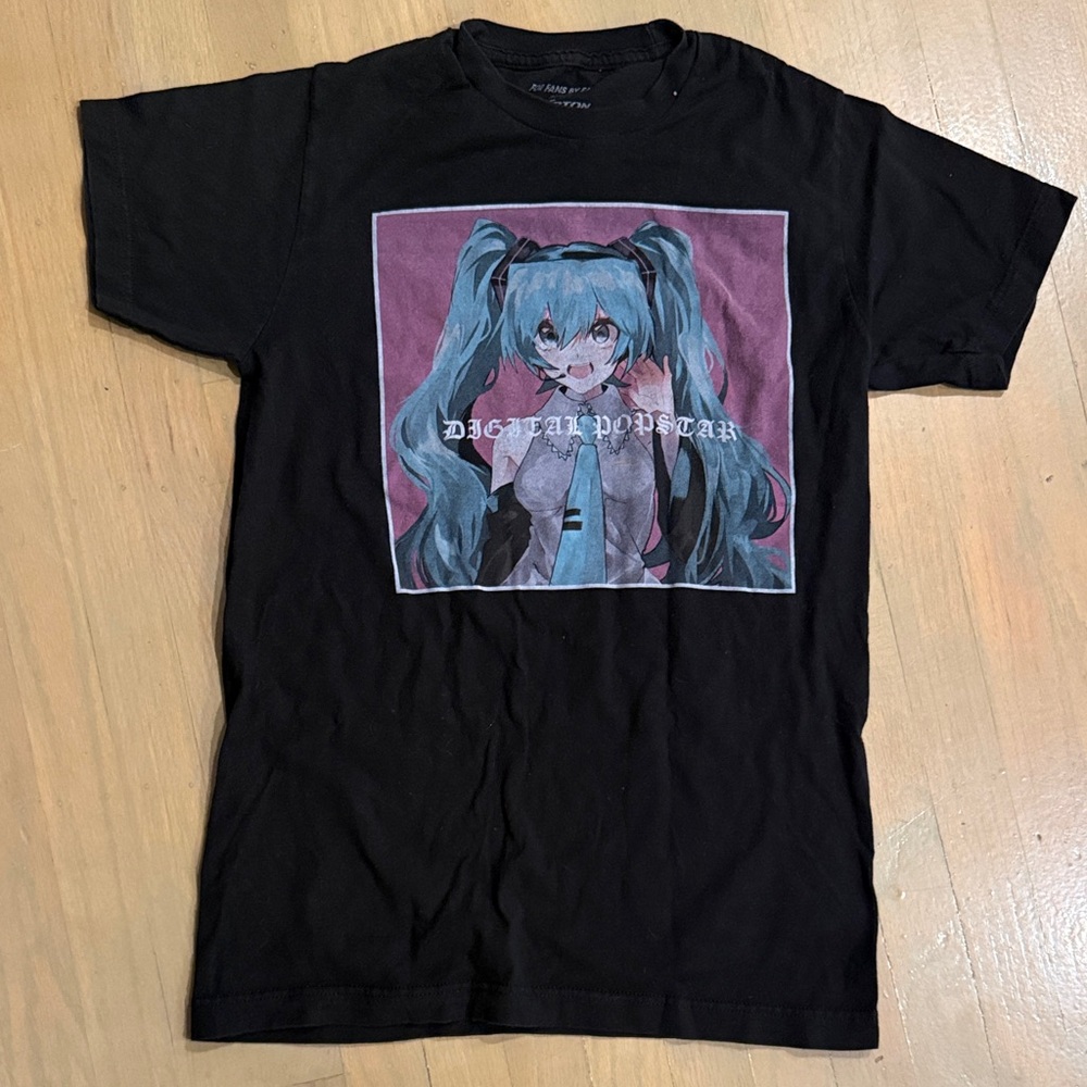 Miku Digital Popstar Graphic Tee - Adult small
